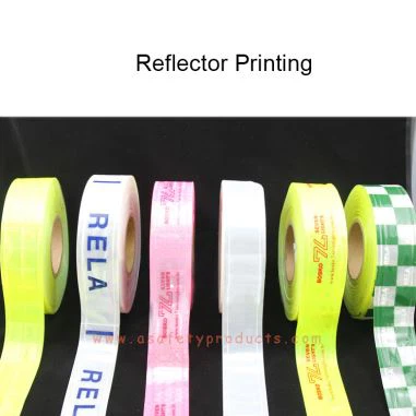 Naai op geruite reflecterende tape